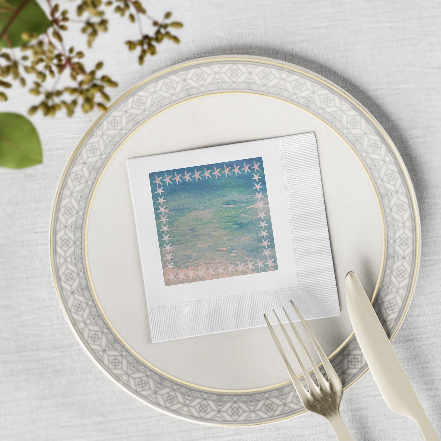 White starfish Coastal Theme Paper Party Napkins - Beach-Themed Party Essentials